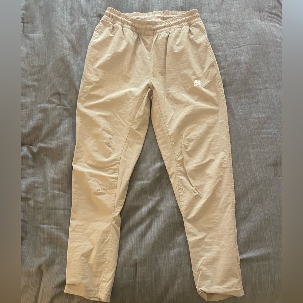 Men’s Nike Woven Pant - Tapered Fit